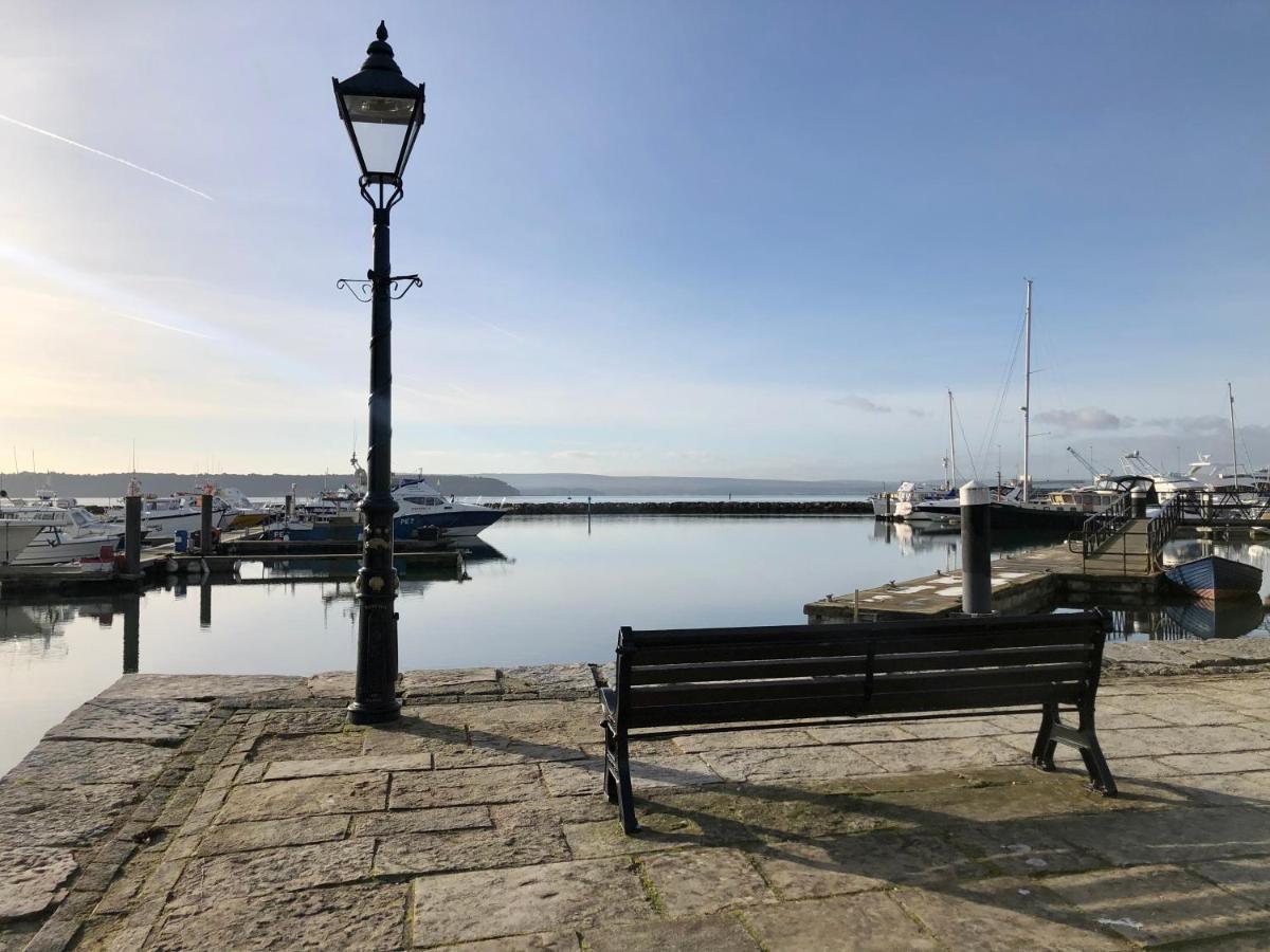 Villa House With Parking, Short Stroll To Quay, Shops And Restaurants Poole Esterno foto